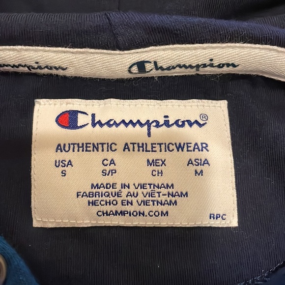 Women’s Cropped Tie-Dye Champion Hoodie - Picture 6 of 7